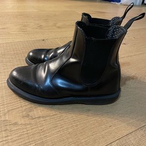 Doc Marten Flora Black Leather Chelsea Boots W9